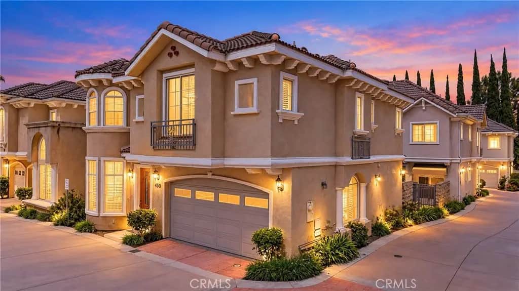 454 W Duarte D, Arcadia, CA — listing photo 1