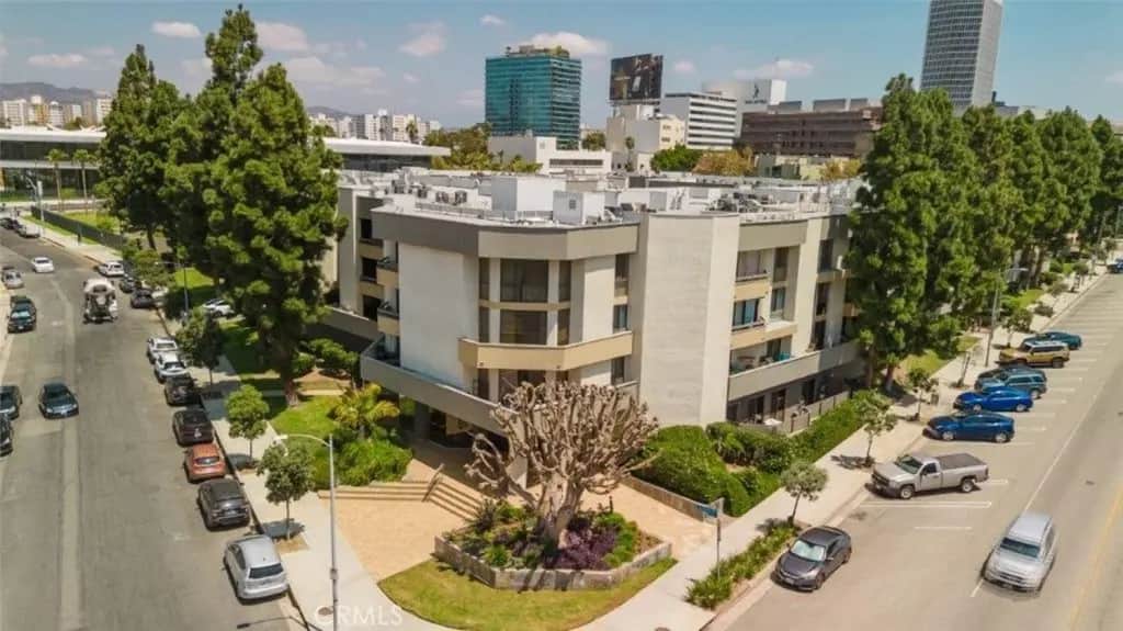 750 S Spaulding Avenue 215, Los Angeles, CA — listing photo 1