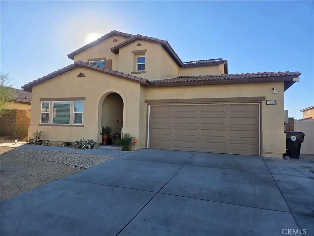 15522 San Francisco, Victorville, CA — listing photo 1