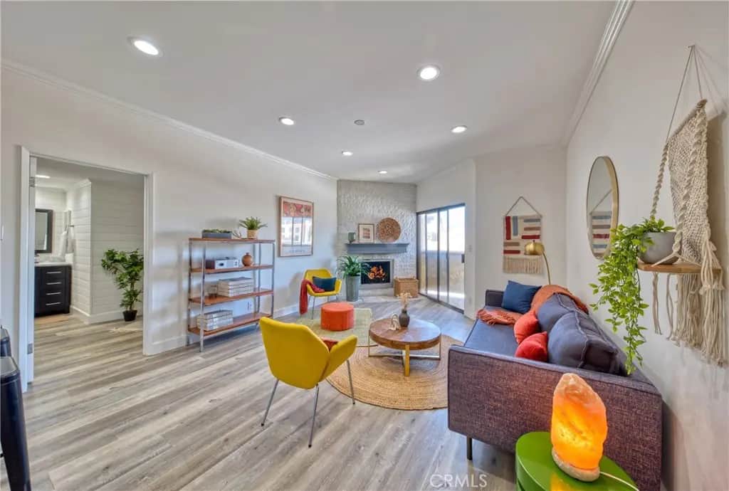 1665 Federal Avenue 302, Los Angeles, CA — listing photo 1