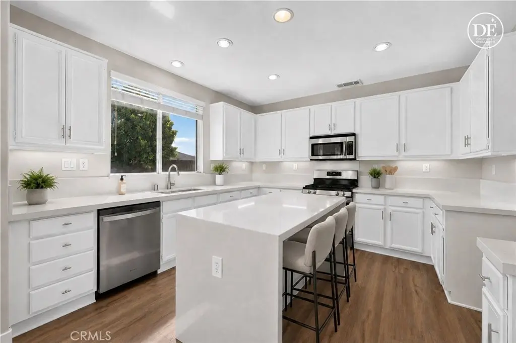 28900 Bayberry Drive, Lake Elsinore, CA — listing photo 1