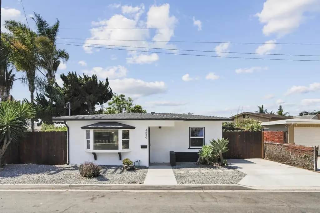 4689 Tonopah Ave, San Diego, CA — listing photo 1