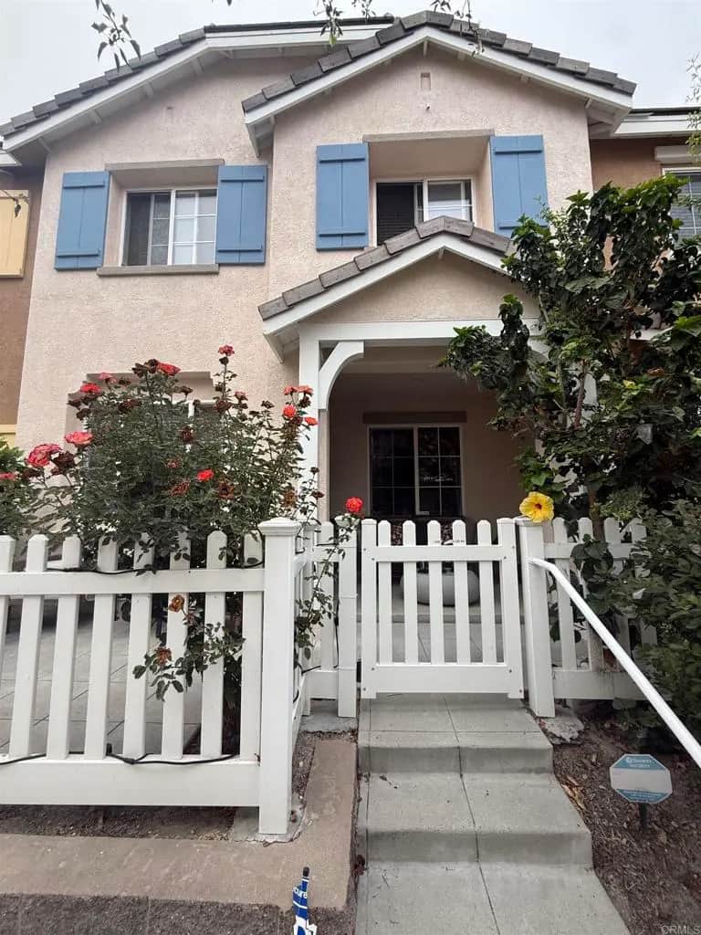 1460 Canvas Dr #4 4, Chula Vista, CA — listing photo 1