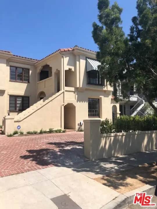 1012 S Stanley Avenue, Los Angeles, CA — listing photo 1