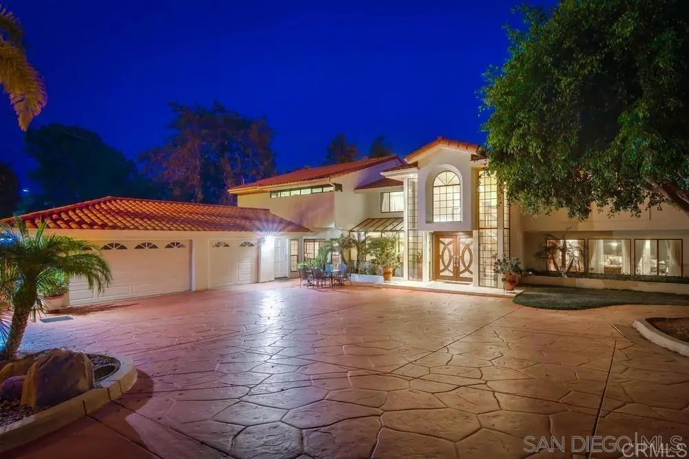 5274 Margaret, Bonita, CA — listing photo 1