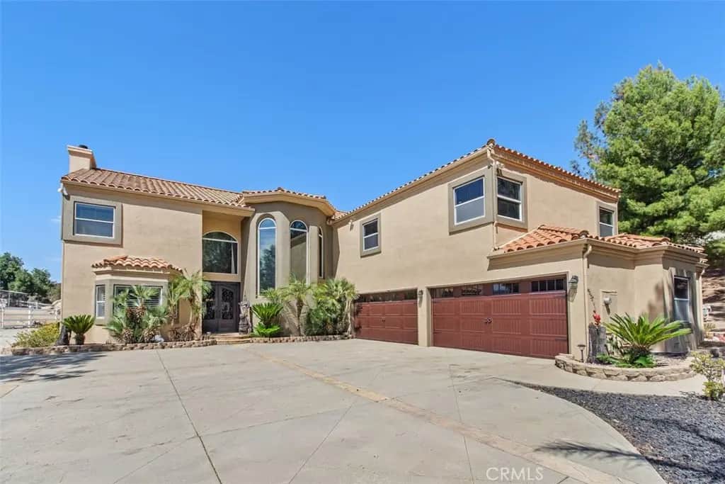 34744 Ortega Highway, Lake Elsinore, CA — listing photo 1