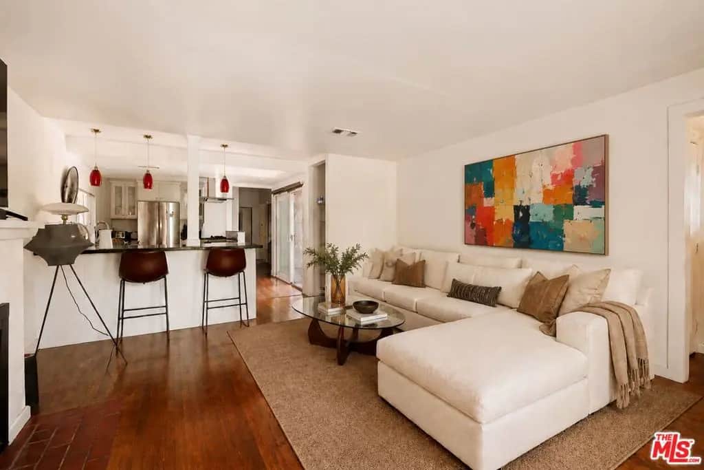 5815 Franklin Avenue, Los Angeles, CA — listing photo 1