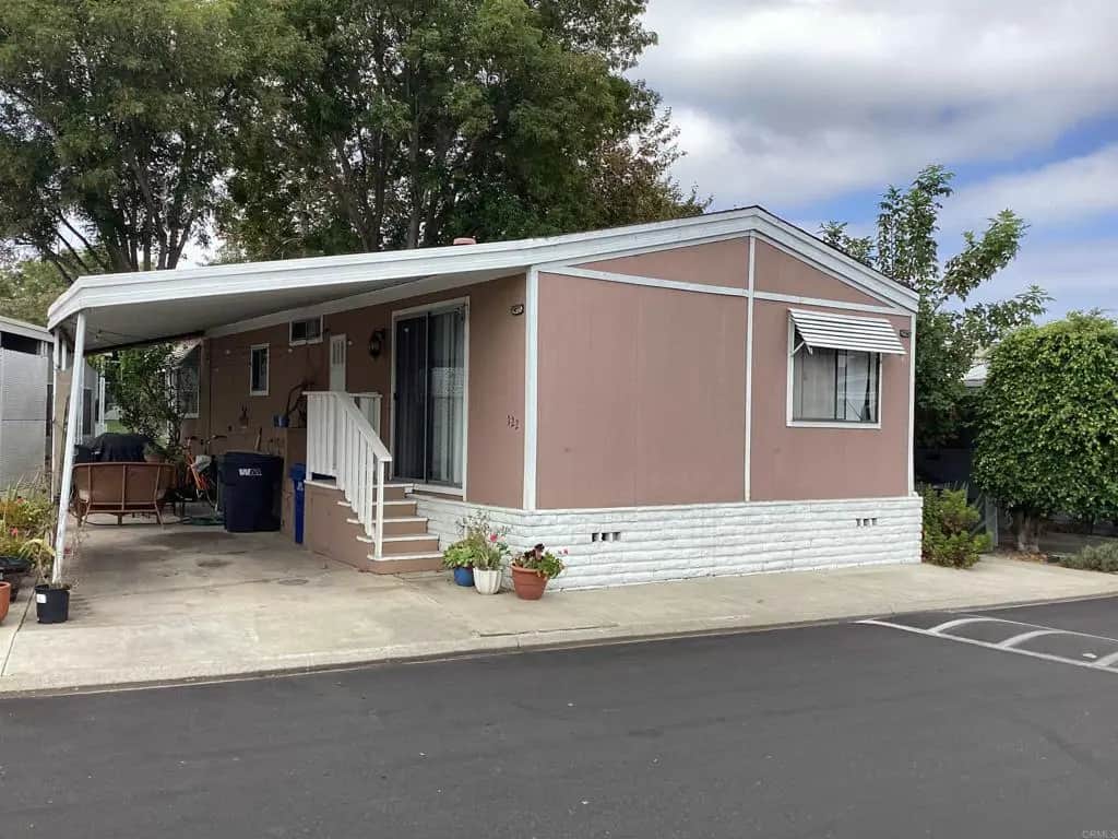 3340 Del Sol Blvd 122, San Diego, CA — listing photo 1