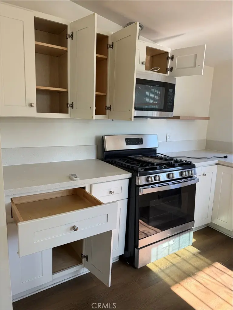 1820 W 22nd Street, Los Angeles, CA — listing photo 1