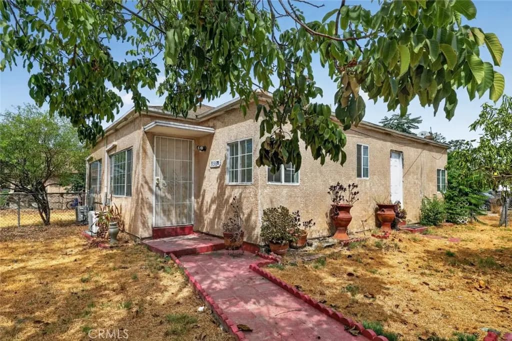 938 E 2nd Street B, San Bernardino, CA — listing photo 1