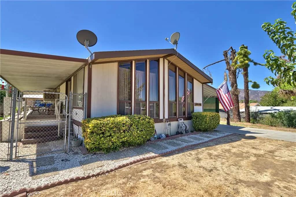21869 Raynor, Wildomar, CA — listing photo 1