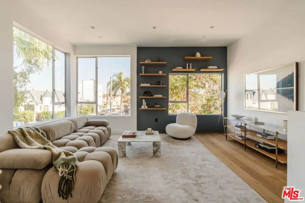 5036 W Pickford Street, Los Angeles, CA — listing photo 1