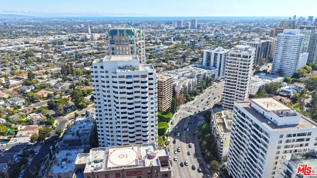 10550 Wilshire Boulevard 1001, Los Angeles, CA — listing photo 1
