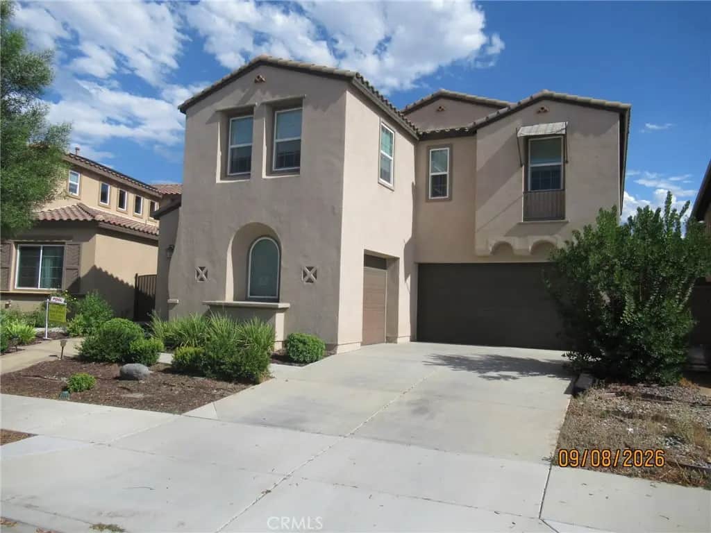 30711 Belmont, Murrieta, CA — listing photo 1