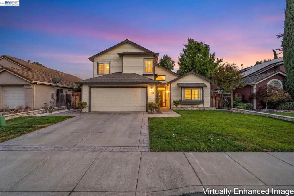 1910 Harvest Landing Ct, Tracy, CA — listing photo 1