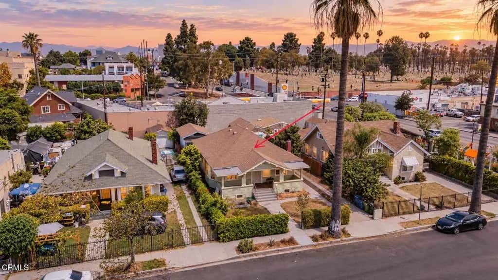 1915 Cordova Street, Los Angeles, CA — listing photo 1
