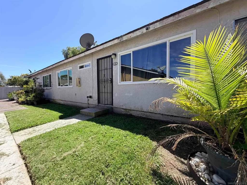 1507 S 40Th B, San Diego, CA — listing photo 1