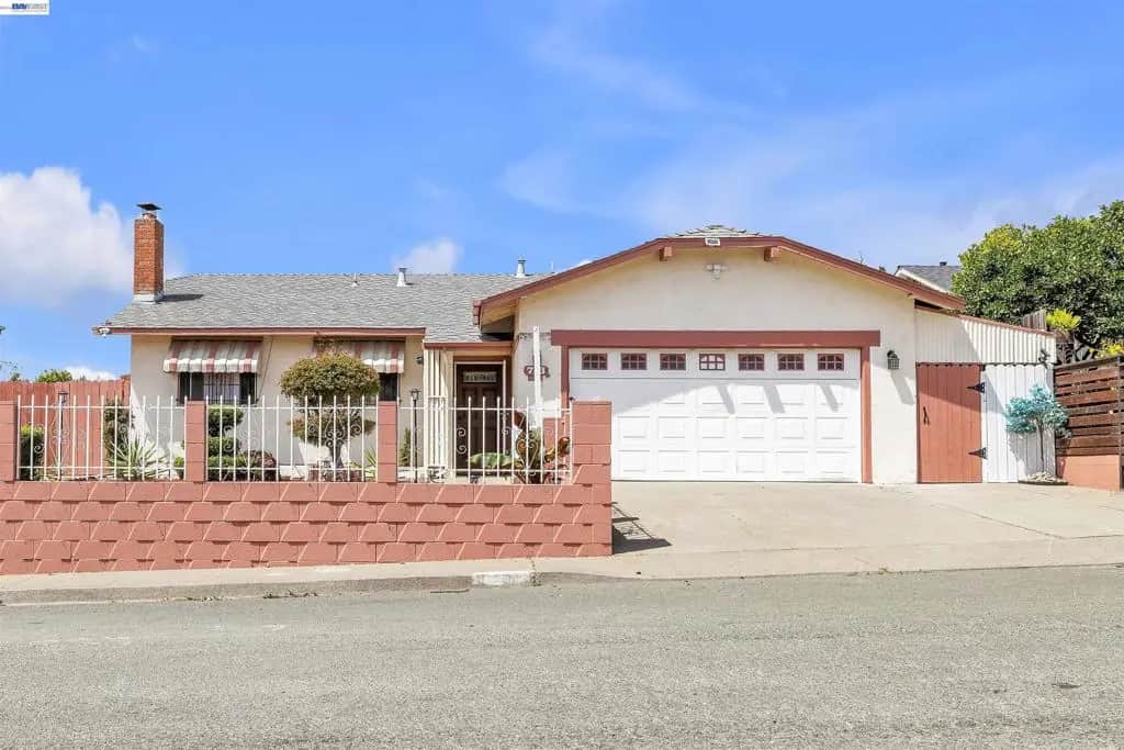 713 Falcon Drive, Vallejo, CA — listing photo 1