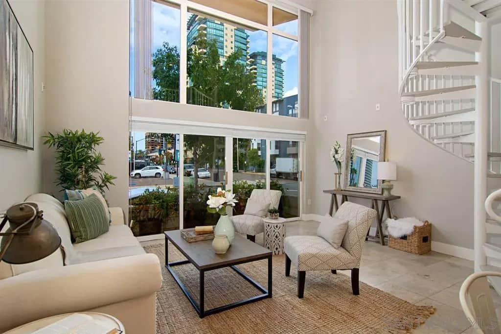 221 Island Ave 105, San Diego, CA — listing photo 1