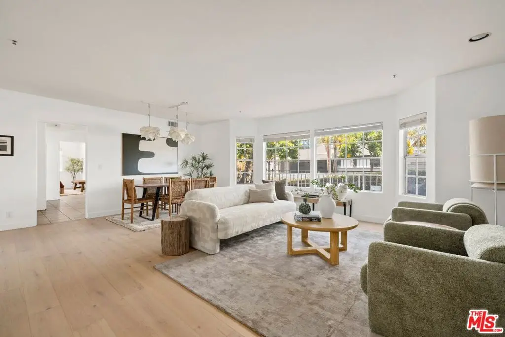 2222 Neilson Way 102, Santa Monica, CA — listing photo 1