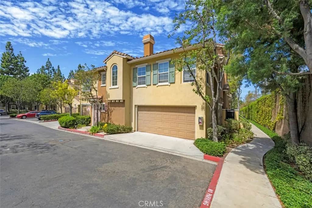1002 Timberwood, Irvine, CA — listing photo 1