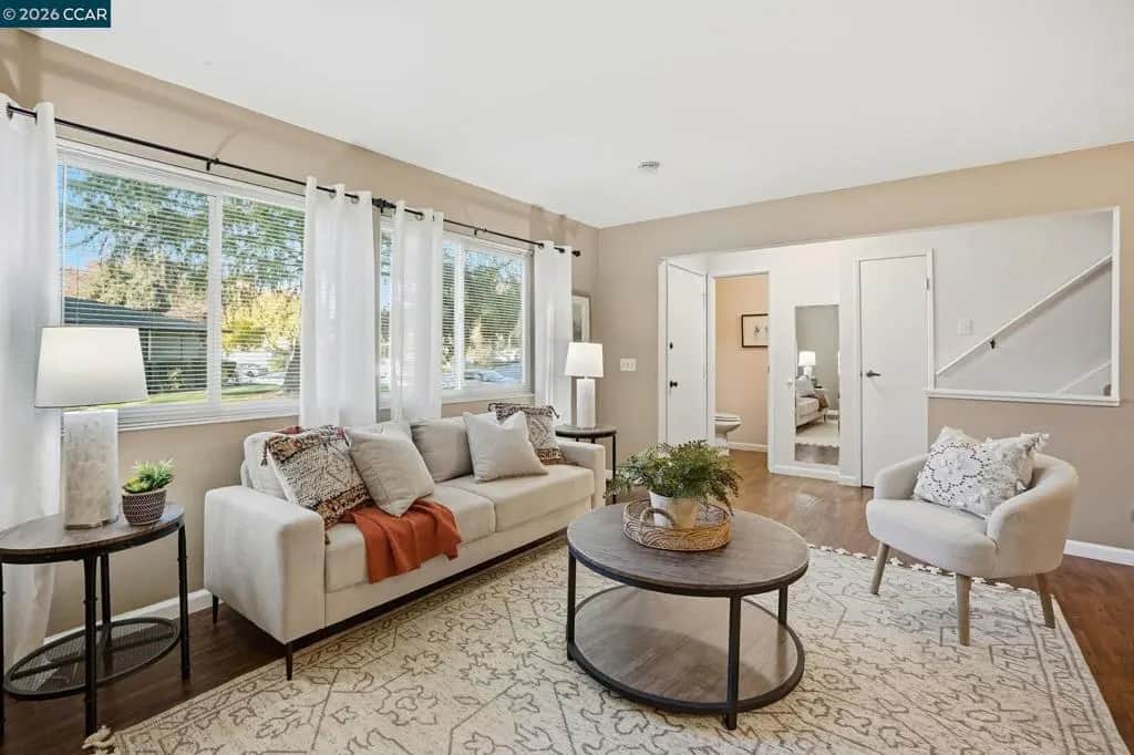 1045 Mohr Ln B, Concord, CA — listing photo 1