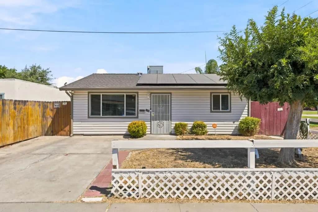 521 Oregon Street, Manteca, CA — listing photo 1