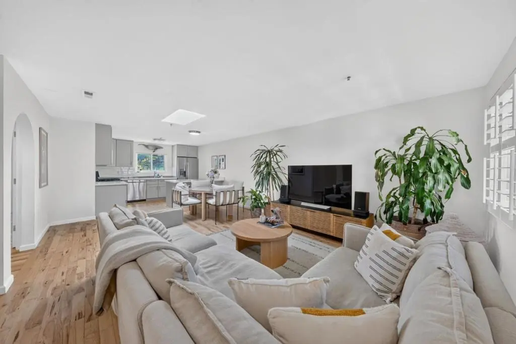 2355 Beach Boulevard 204, Pacifica, CA — listing photo 1