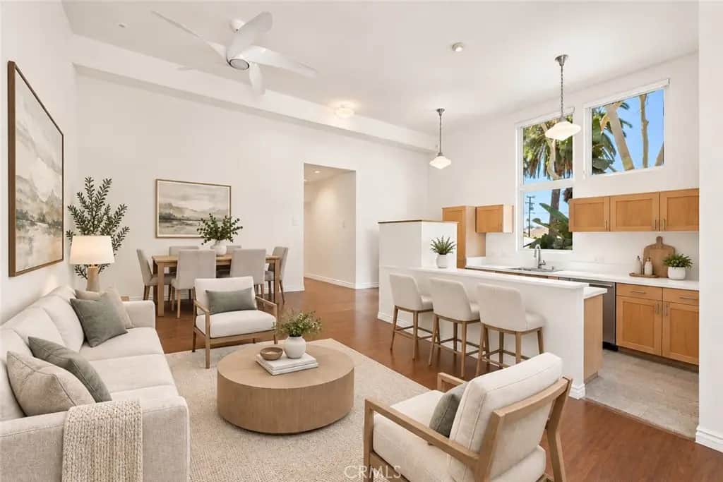323 E Dayman 3, Long Beach, CA — listing photo 1