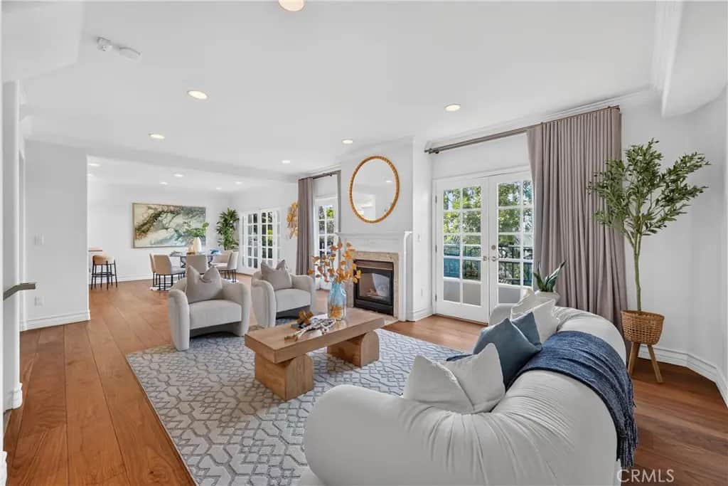 1820 Holmby Ave 1, Los Angeles, CA — listing photo 1