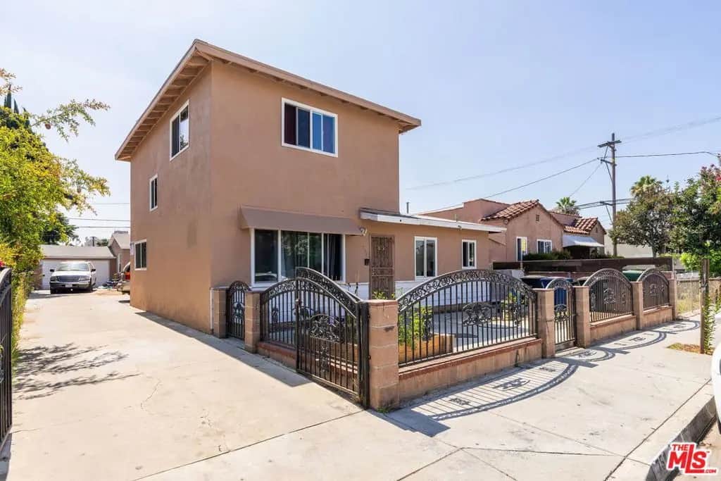 752 Harding Avenue, Los Angeles, CA — listing photo 1