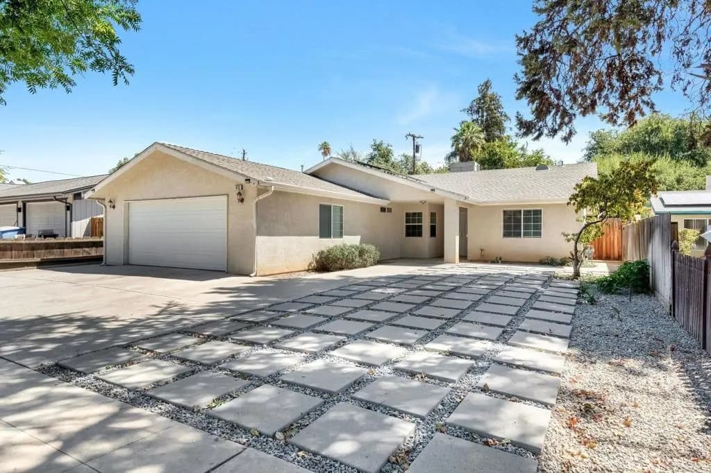 413 S Villa Avenue, Fresno, CA — listing photo 1