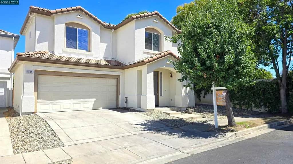 1092 Gardenia Ln, Concord, CA — listing photo 1