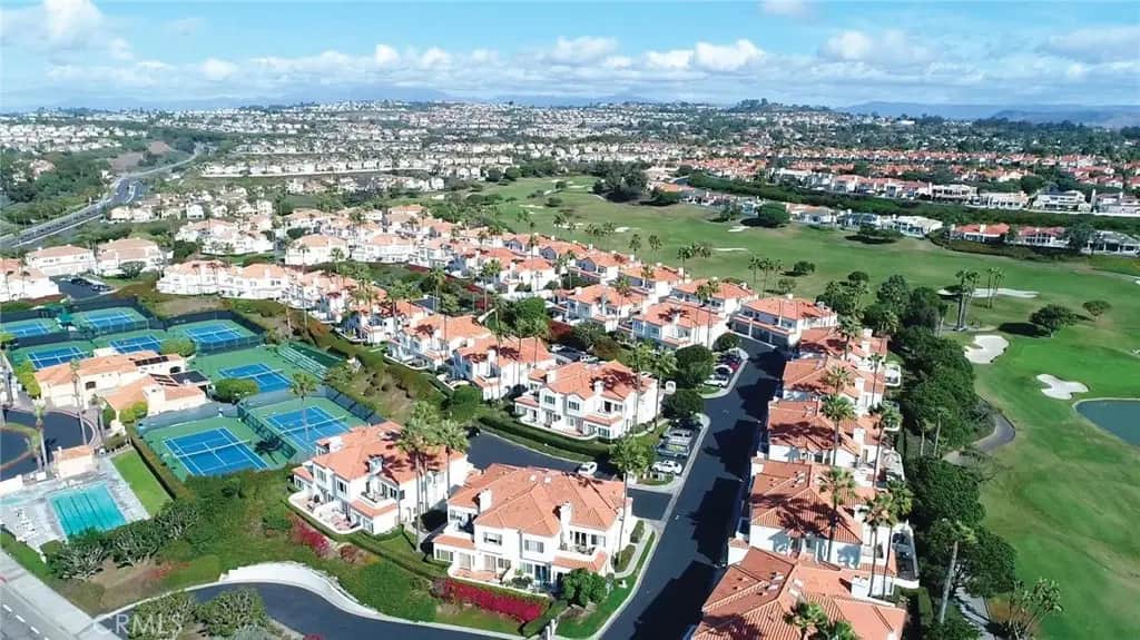 25 Centre Court 90, Dana Point, CA — listing photo 1