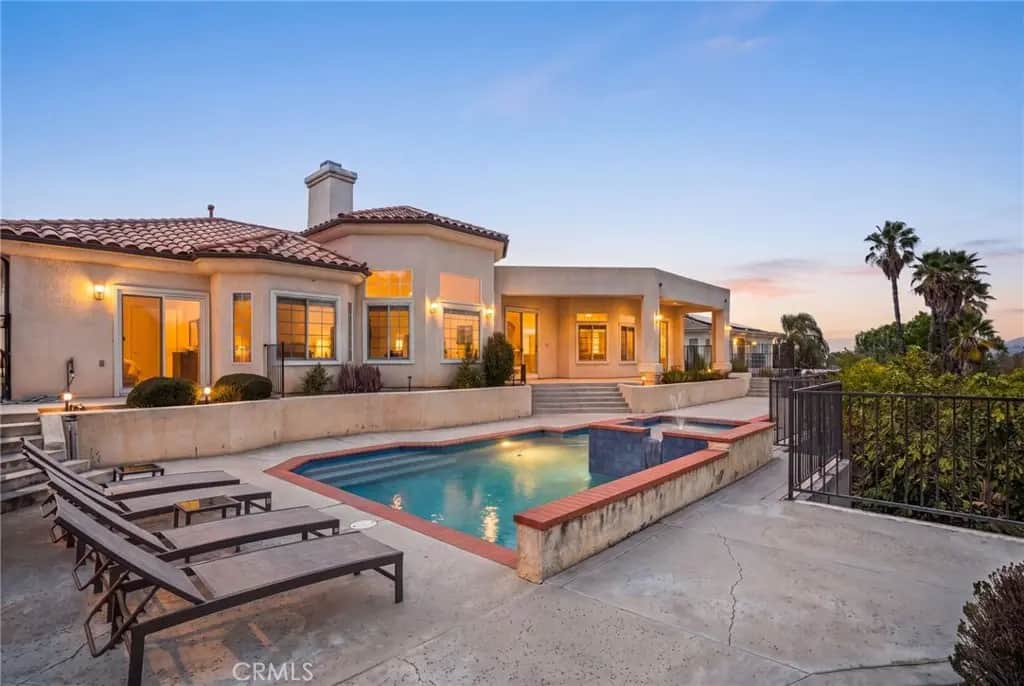5912 Via Loma, Riverside, CA — listing photo 1