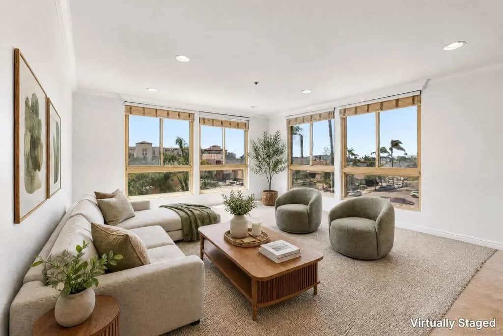 3939 Illinois 4G, San Diego, CA — listing photo 1
