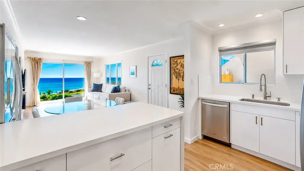 21711 Wesley Drive A, Laguna Beach, CA — listing photo 1