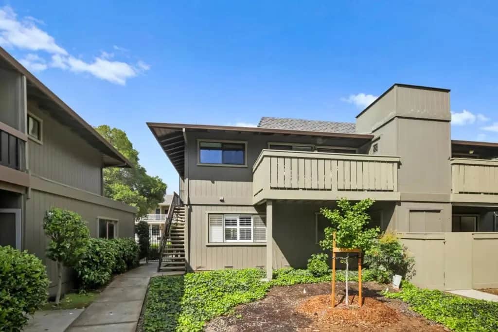 14351 Saratoga Avenue B, Saratoga, CA — listing photo 1