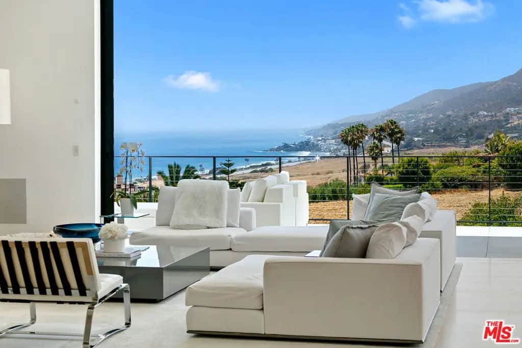 5963 Philip Avenue, Malibu, CA — listing photo 1