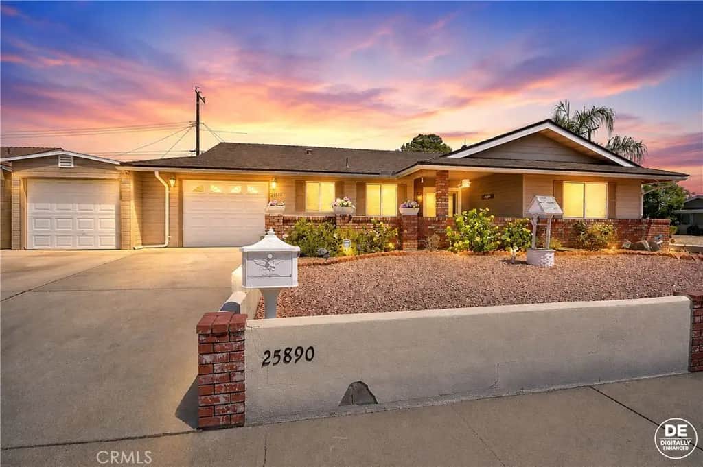 25890 Interlechen Drive, Sun City, CA — listing photo 1