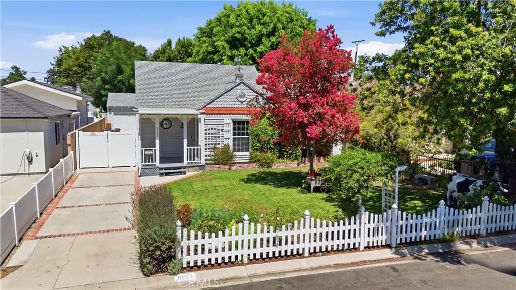 11957 Collins Street, Valley Village, CA — listing photo 1