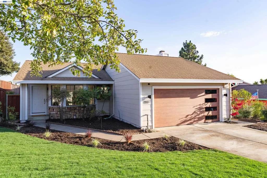 1057 Topsail Drive, Vallejo, CA — listing photo 1