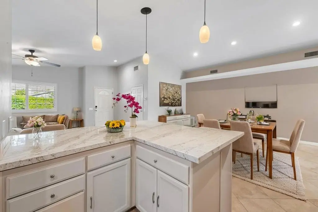 52580 Avenida Navarro, La Quinta, CA — listing photo 1