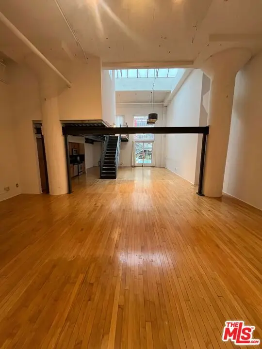420 S San Pedro Street 103, Los Angeles, CA — listing photo 1