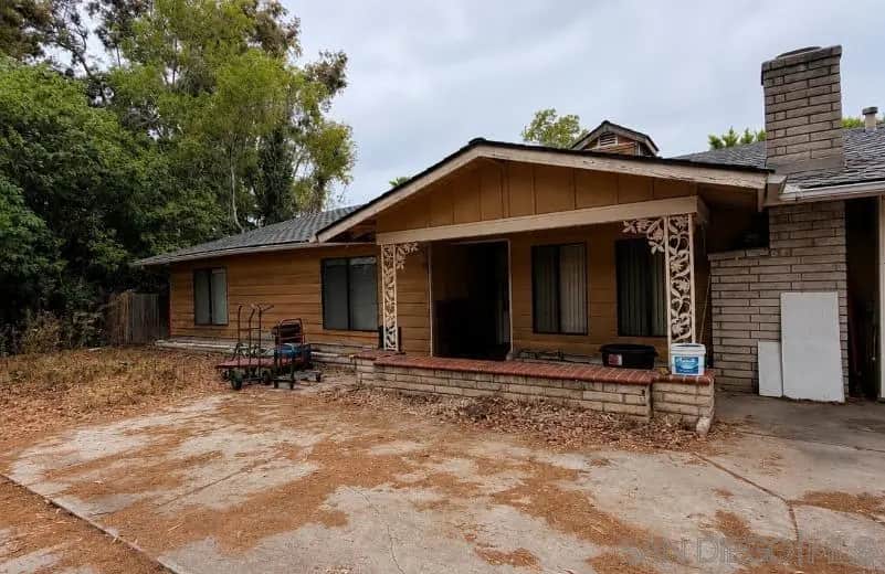1871 Watson Way, Vista, CA — listing photo 1