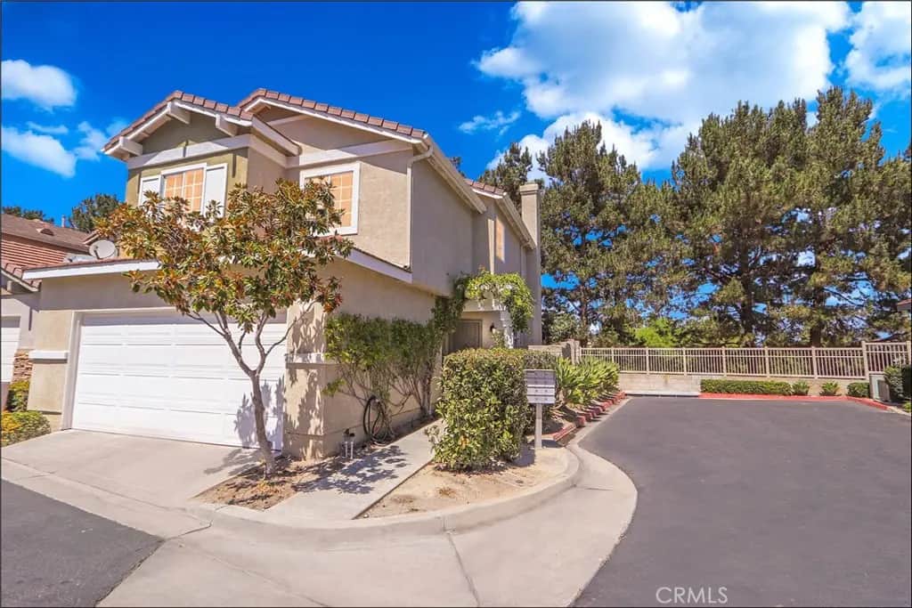 37 Tuolumne, Aliso Viejo, CA — listing photo 1