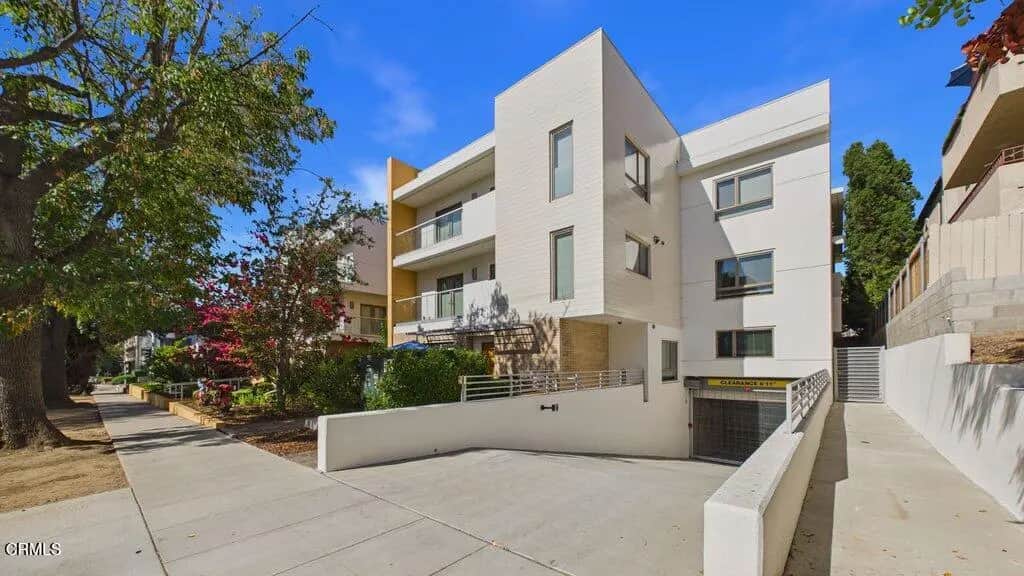 137 S Wilson Avenue 107, Pasadena, CA — listing photo 1