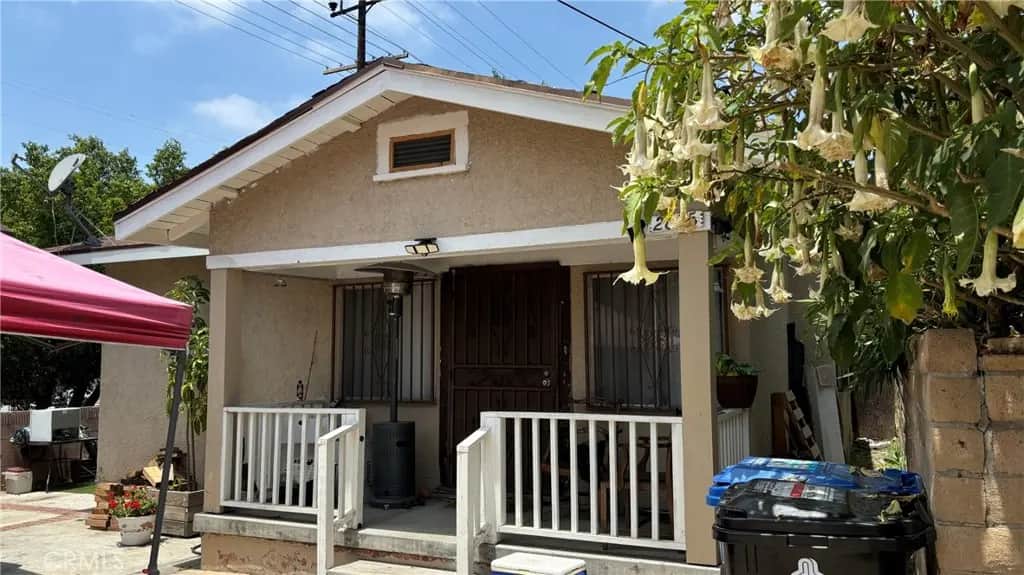 2805 Future Street, Los Angeles, CA — listing photo 1