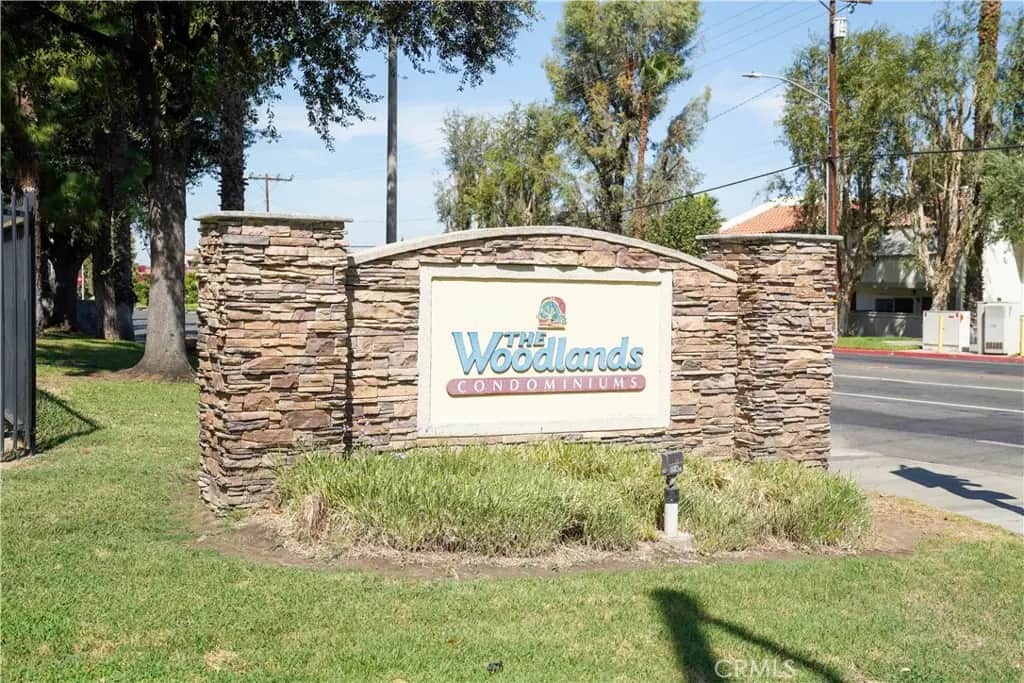 1114 W Blaine Street 105, Riverside, CA — listing photo 1
