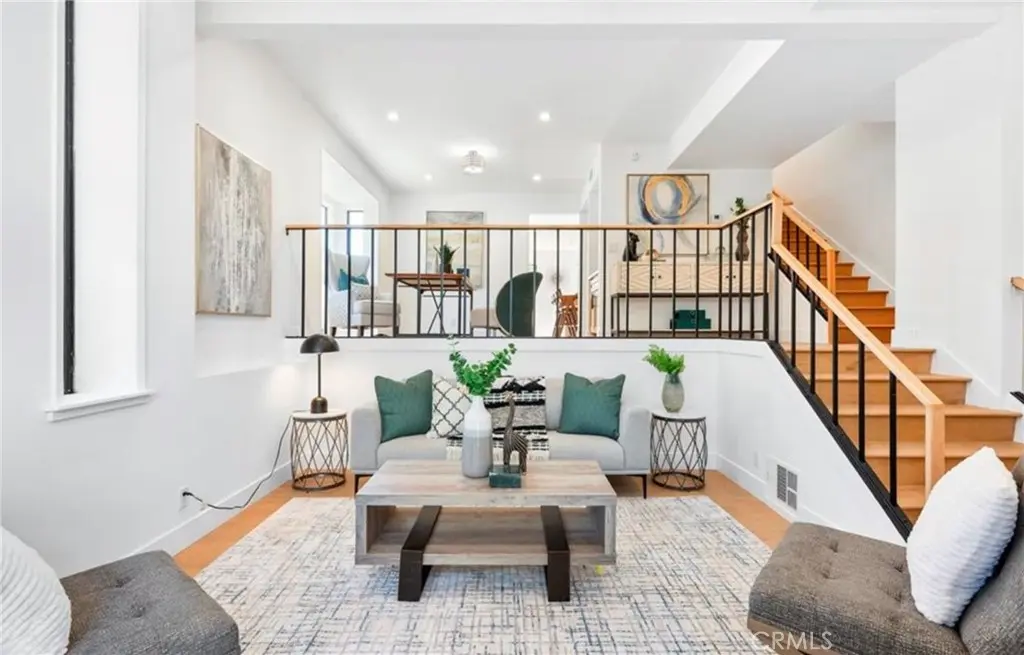 13036 Mindanao 7, Los Angeles, CA — listing photo 1